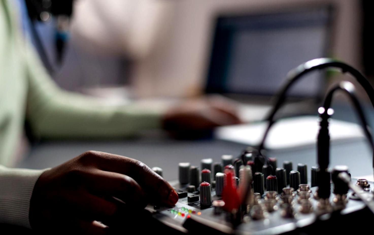 Процес створення мультимедійного культурного контенту на комп'ютері